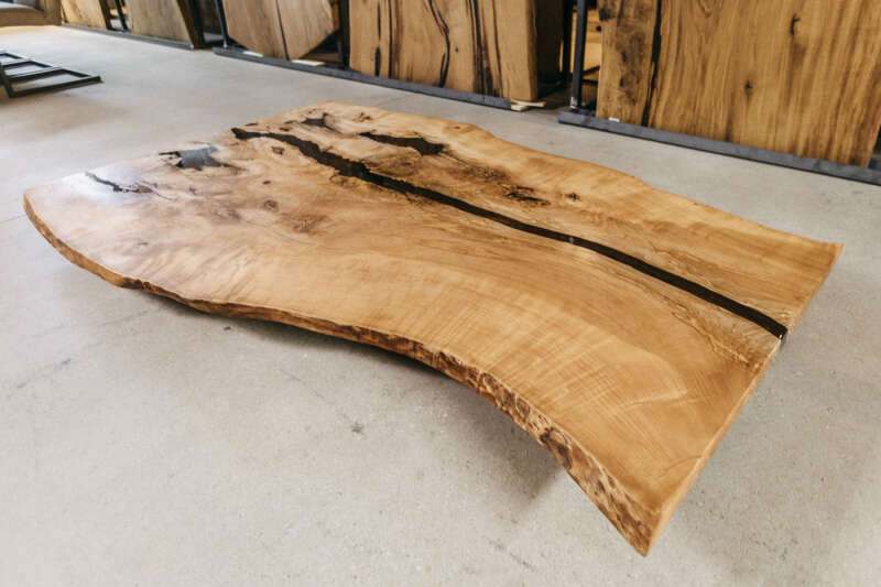 Baumscheibenplatte aus Esche 210 x 135 x5 cm