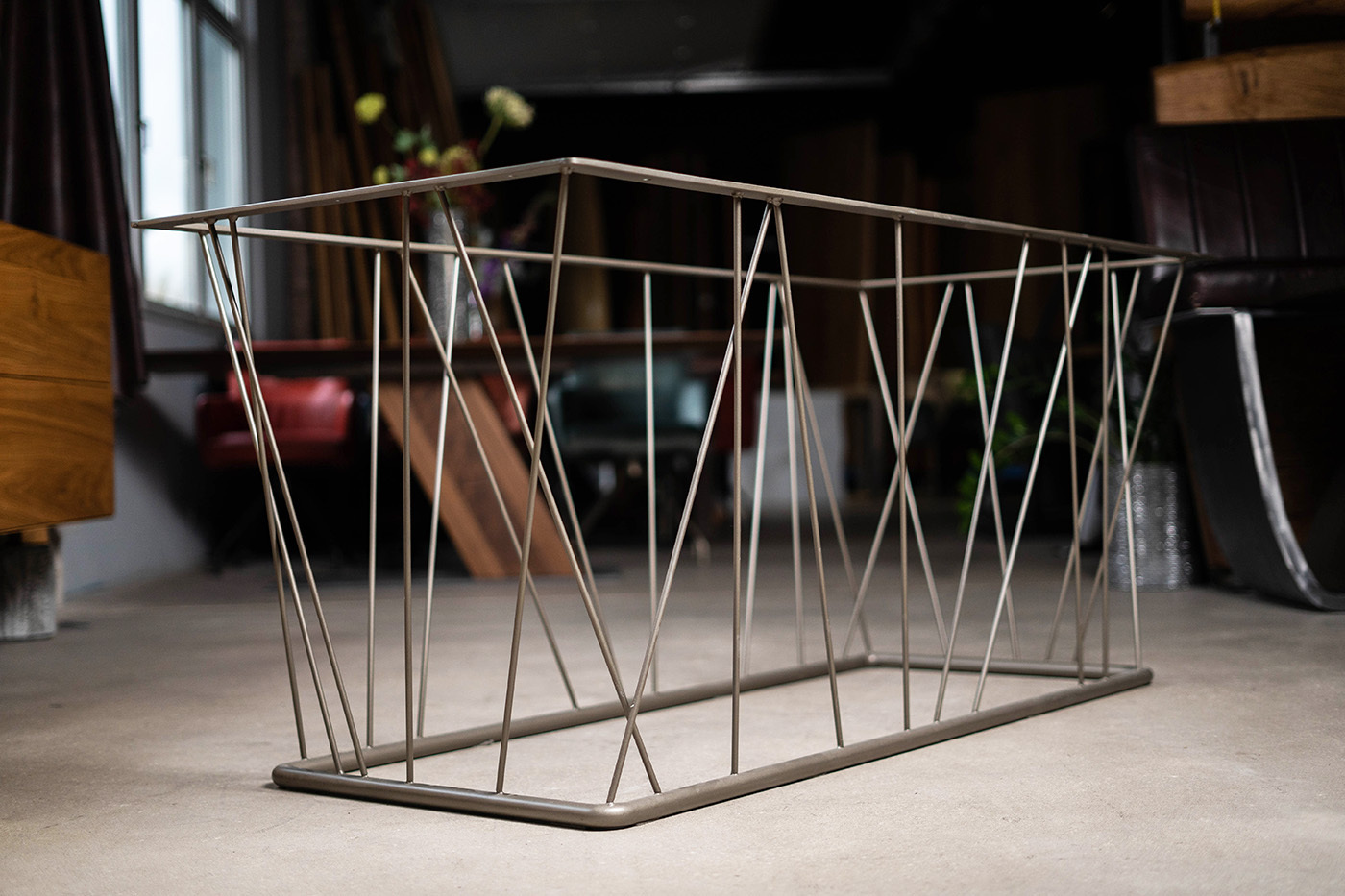 Gitter Tischuntergestell aus Stahl