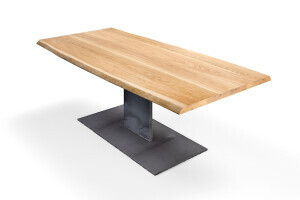 Minimalistischer Mittelfuß Tisch Eiche mit Stahlfuß
