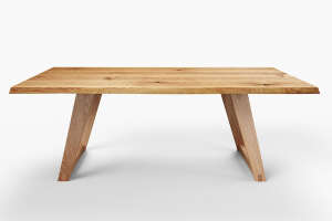 Kenan Tisch Eiche mit Baumkante und Holzkufen Tischgestell
