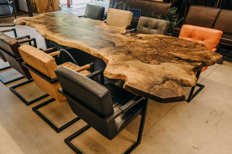 Baumkanten Tischplatte für Esstisch Unikat