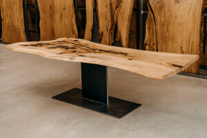 Unikat Baumscheiben Tischplatte aus Esche 290 x 105 x 5cm - Ansicht 2