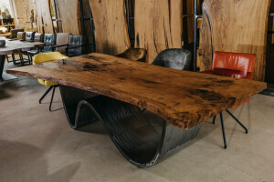 Baumscheibe Tischplatte aus Eiche glatt geölt in 260x130x5