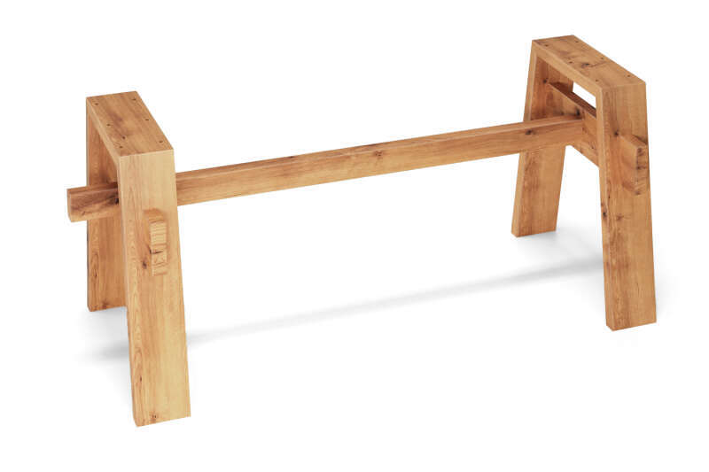 Tischgestell aus massiver Eiche für eine Tischplatte vom Modell Jannik