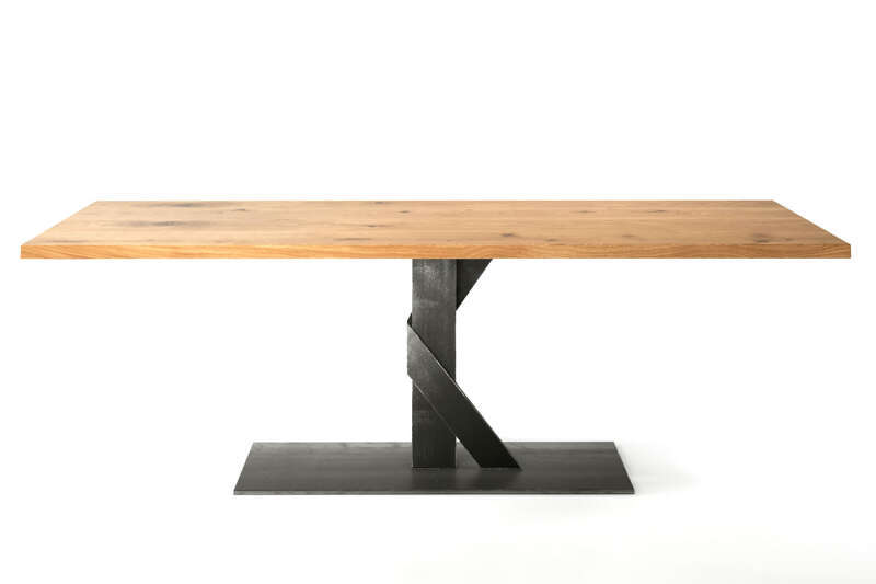 Karim Mittelfuß Tischgestell im exklusiven Design