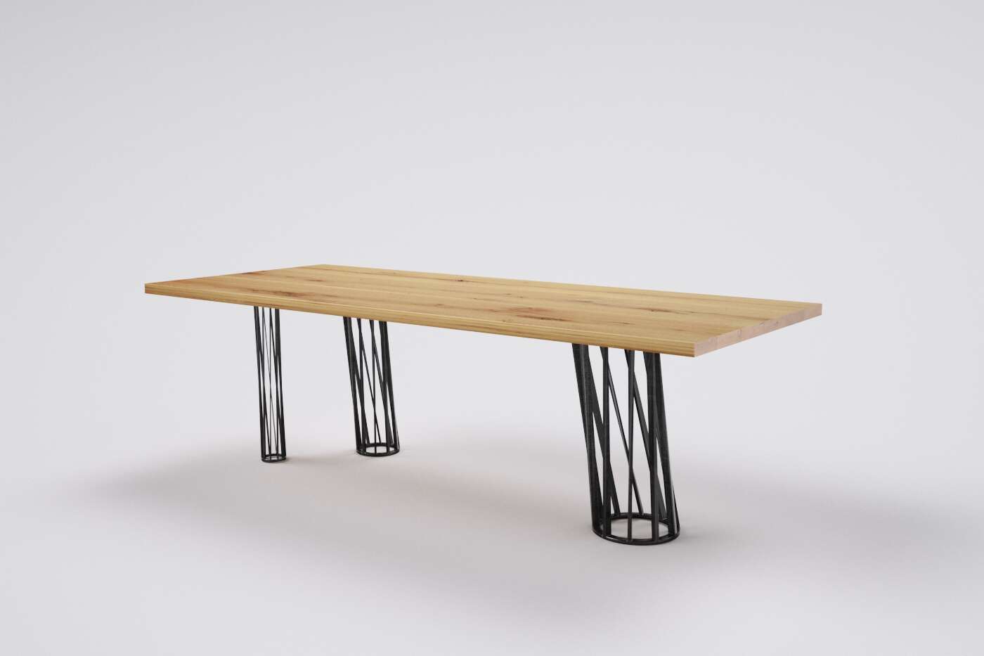 Massiver Eichetisch mit Tischuntergestell aus Stahl