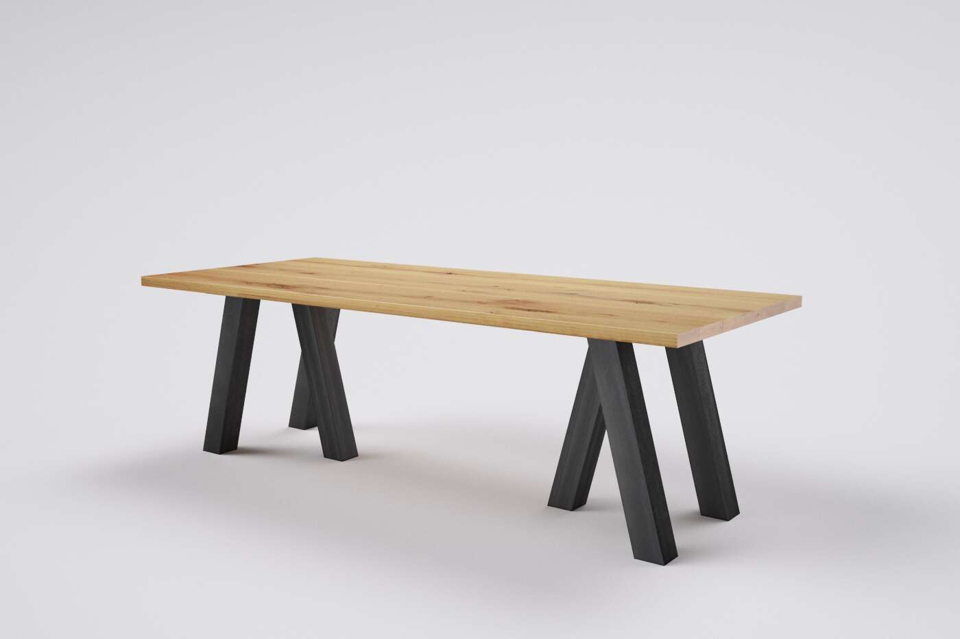 Moderner Stahlfuß Esstisch mit Eichenholz-Tischplatte