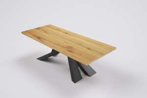 Moderner Massivholztisch aus Eiche mit Kreuzgestell in Stahl