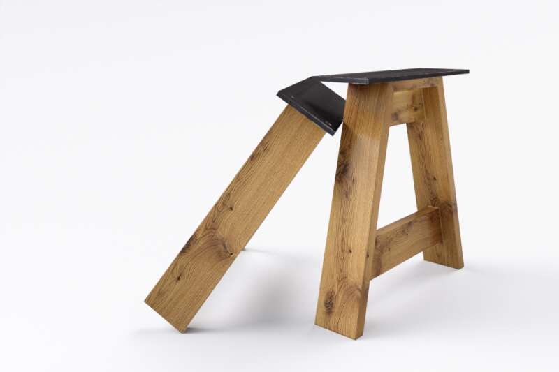 Beispiel Esstisch mit Holz Tischbeinen in Eiche Luvio