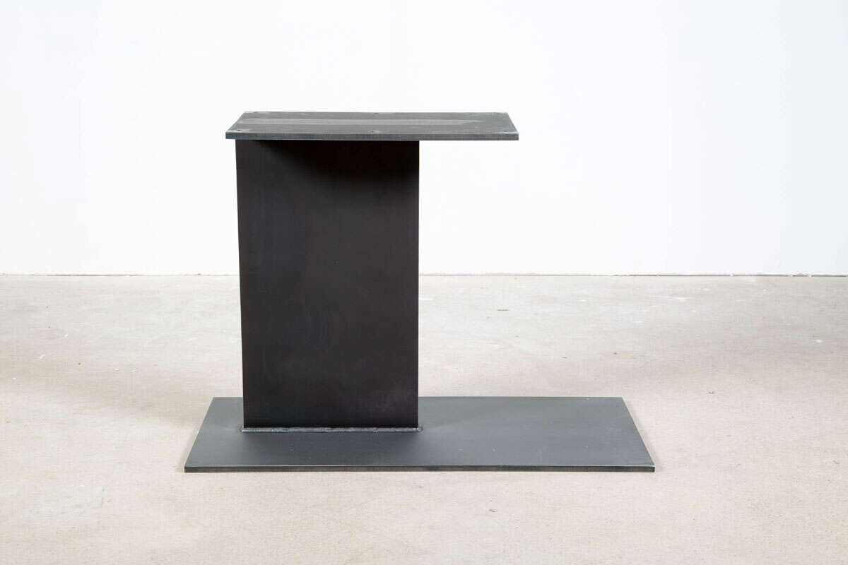 Stahl Mittelfuß Tischgestell asymetrisch