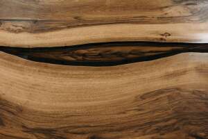 Amerikanische Baumkanten Tischplatte aus Nussbaum 200 x 120 cm - #custom.ansicht# 5