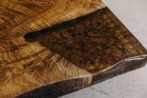 Amerikanische Baumkanten Tischplatte aus Nussbaum 210 x 105 x 5 cm - #custom.ansicht# 5