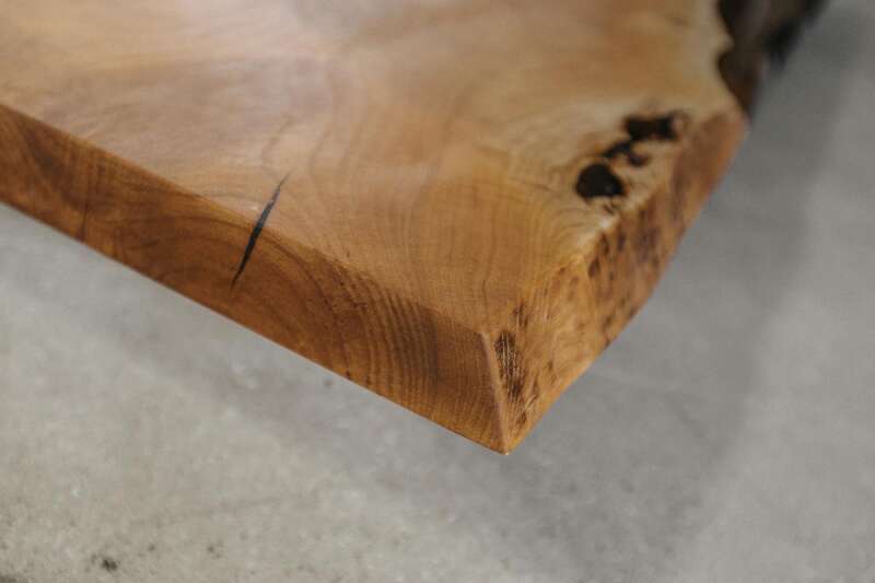 Eschenholz Baumkanten Tischplatte 230 x 100 x 5 cm  - Ansicht 5