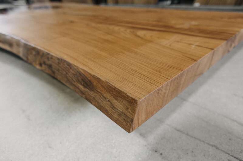 Baumkanten Tischplatte aus Esche 280 x 120 x 6 cm - Ansicht 4
