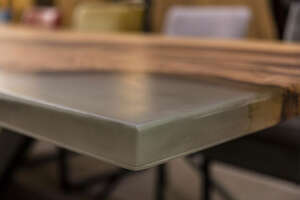 Eiche Epoxy Baumstamm Tischplatte 388 x 130 x 5,5 cm - #custom.ansicht# 5