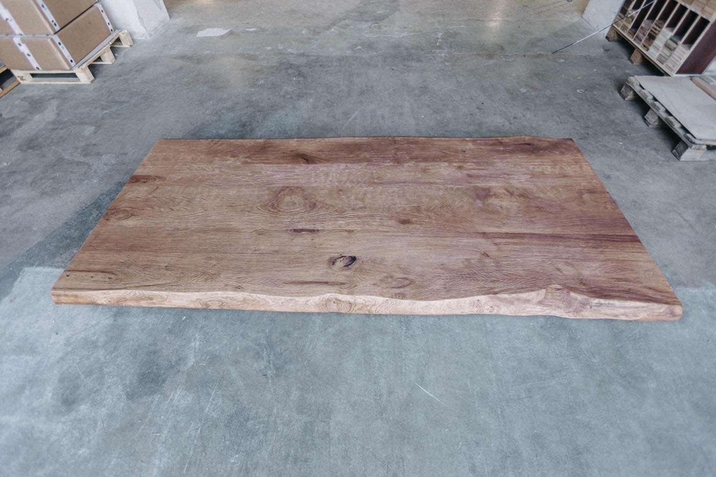 Kastanien Baumkanten-Tischplatte massiv 240 x 110 x 6 cm