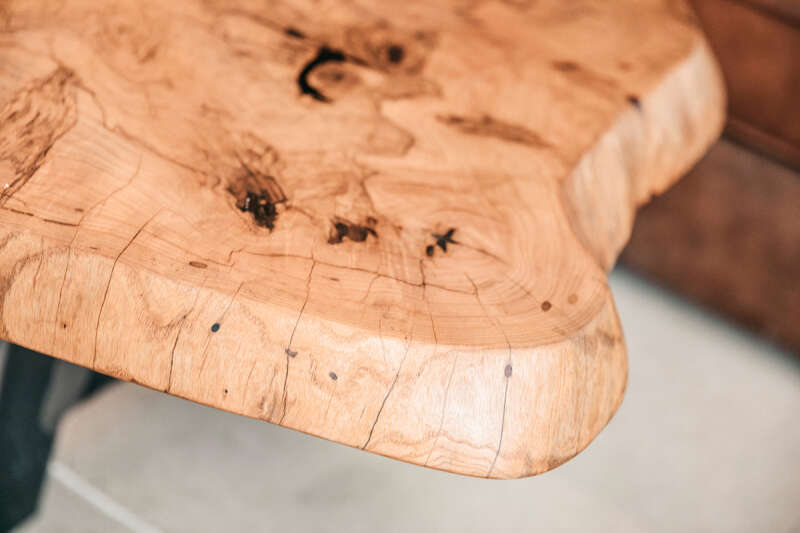 Massivholz Esche Couchtischplatte - Naturbelassene Baumkante 150 x 100 x 6 cm - #custom.ansicht# 11